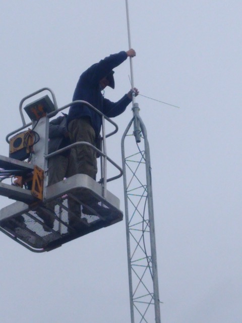 Installing the antenna